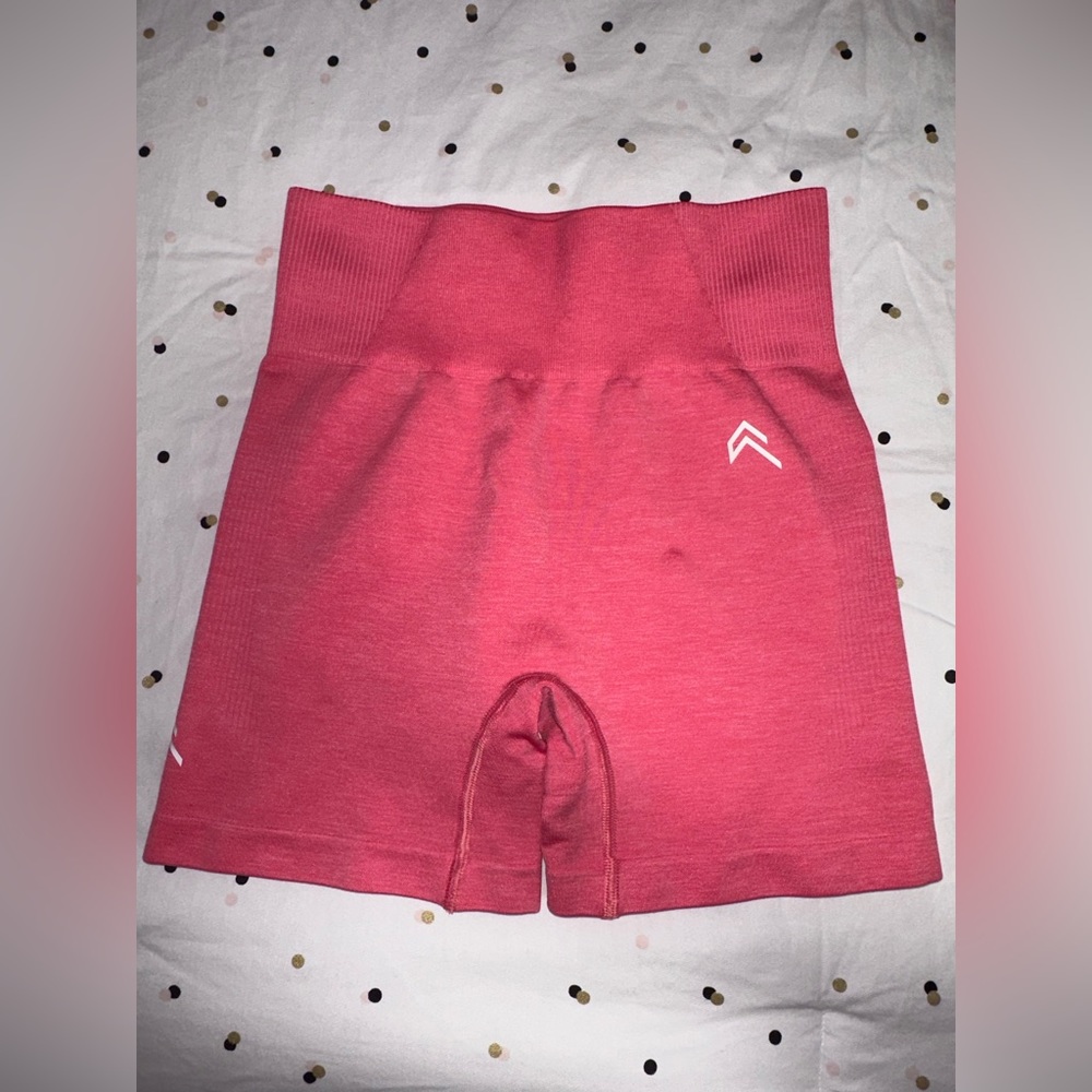 EUC WOMENS ONER ACTIVE SHORTS